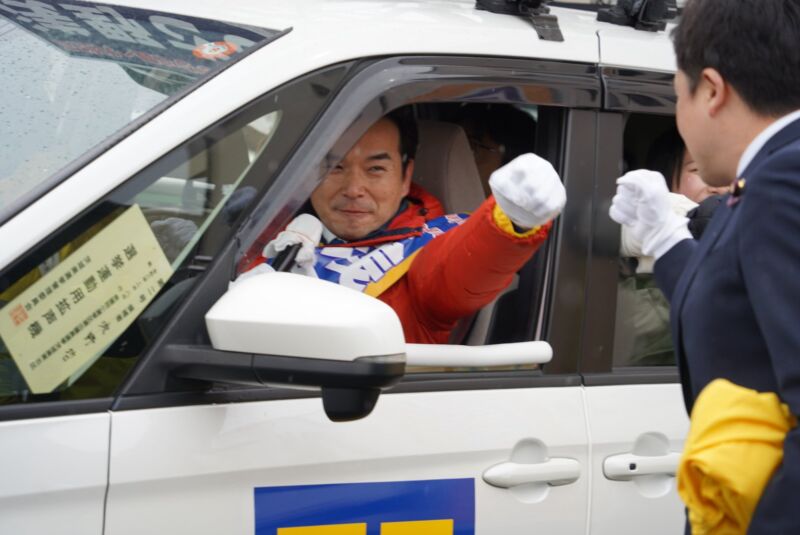 Image for the Tweet beginning: 日立市、高萩市、北茨城市、東海村
にお住いの皆さま。

『浅野さとし』に
皆さまの貴重な一票を
宜しくお願い致します。

浅野さとしは国会で
まだまだ仕事をしなければいけません。

#国民民主党を野党第一党に
#比例は国民民主党 